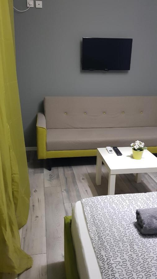 דמיר קאפייה Villa Bratislava מראה חיצוני תמונה