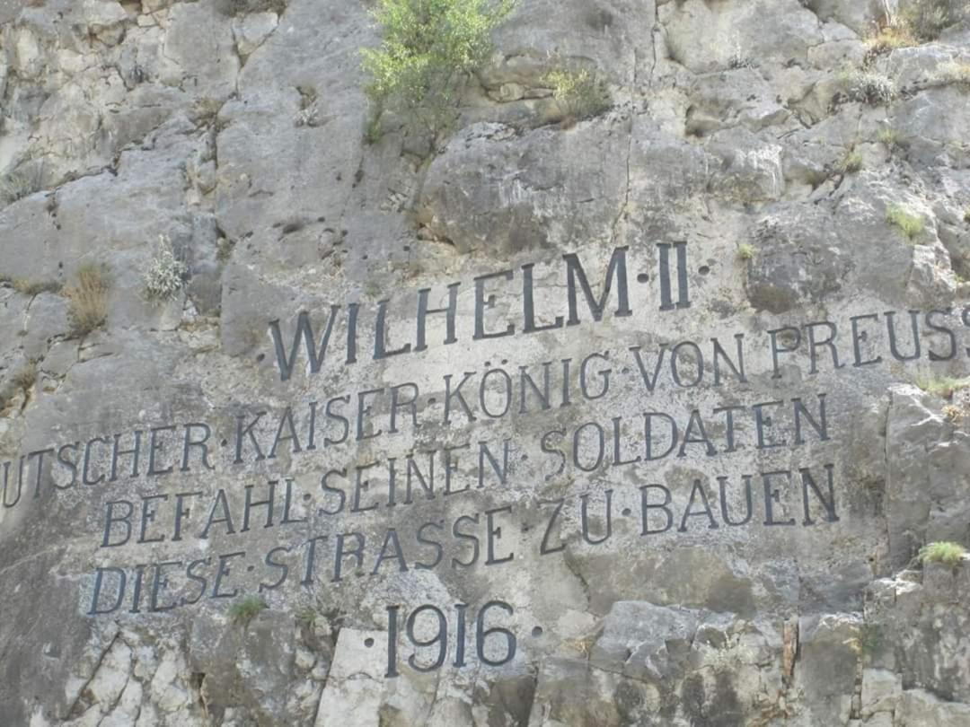דמיר קאפייה Villa Bratislava מראה חיצוני תמונה